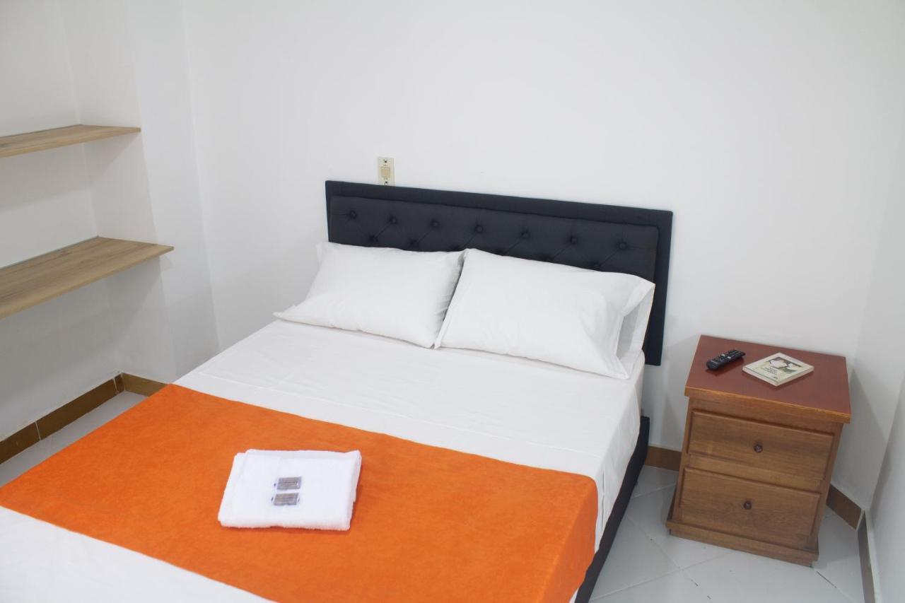 Hotel Picasso 70 Medellín Extérieur photo