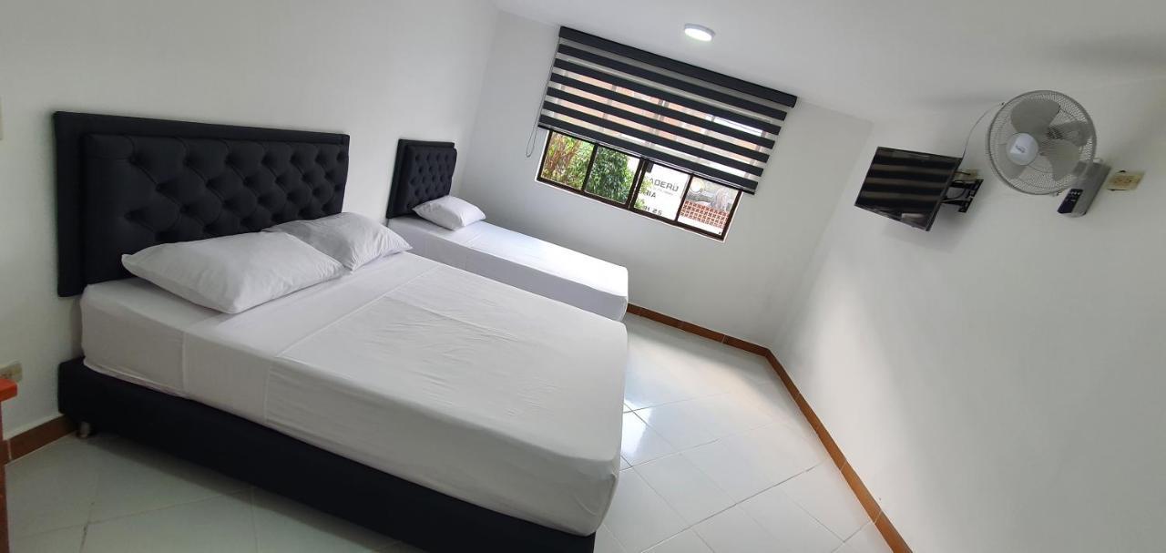 Hotel Picasso 70 Medellín Extérieur photo