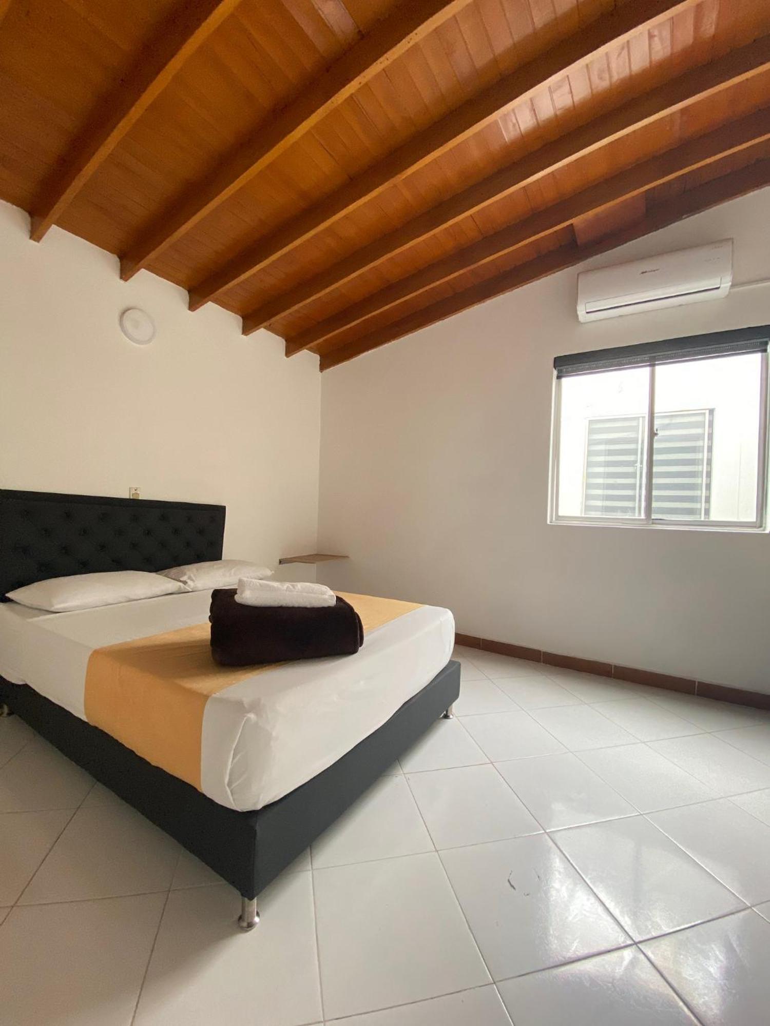 Hotel Picasso 70 Medellín Extérieur photo